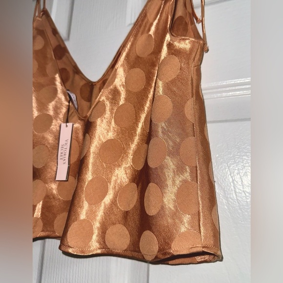 Victoria's Secret Polka Dot Top NWT XS - Picture 9 of 10